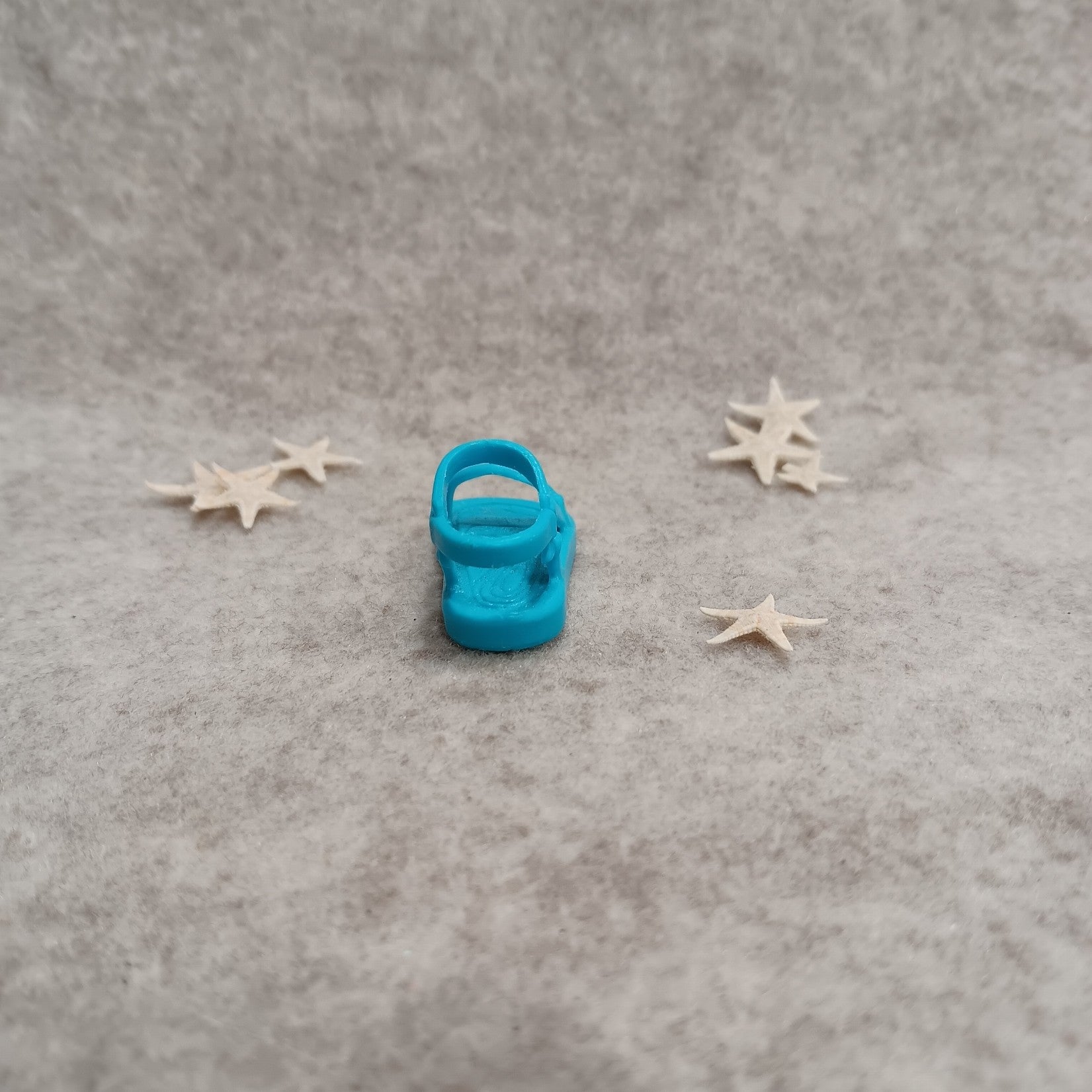 My Scene Barbie Boy Doll Turquoise Sandal (Right Shoe)