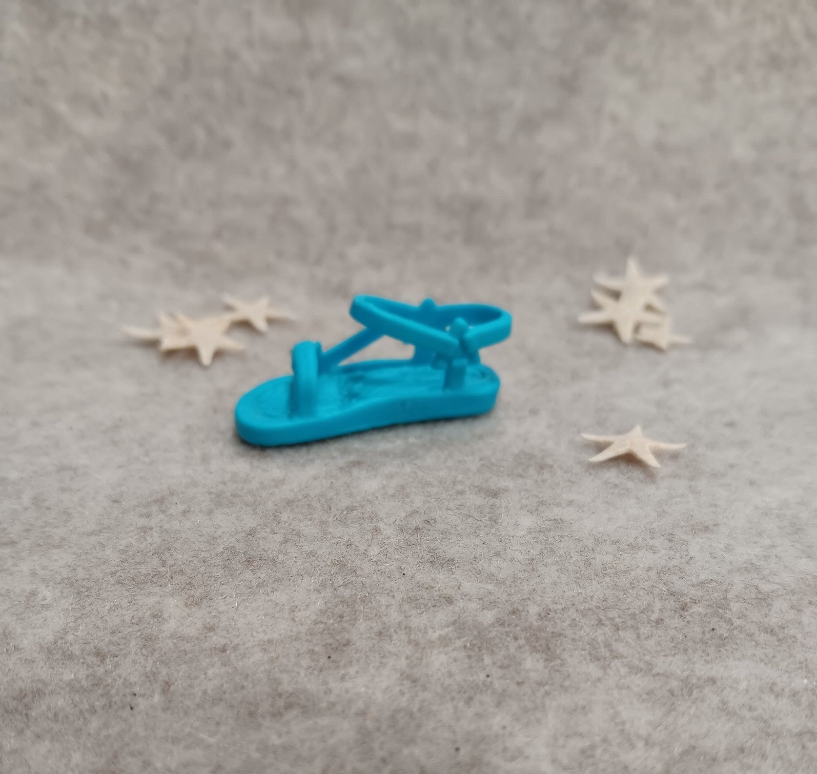 My Scene Barbie Boy Doll Turquoise Sandal (Right Shoe)