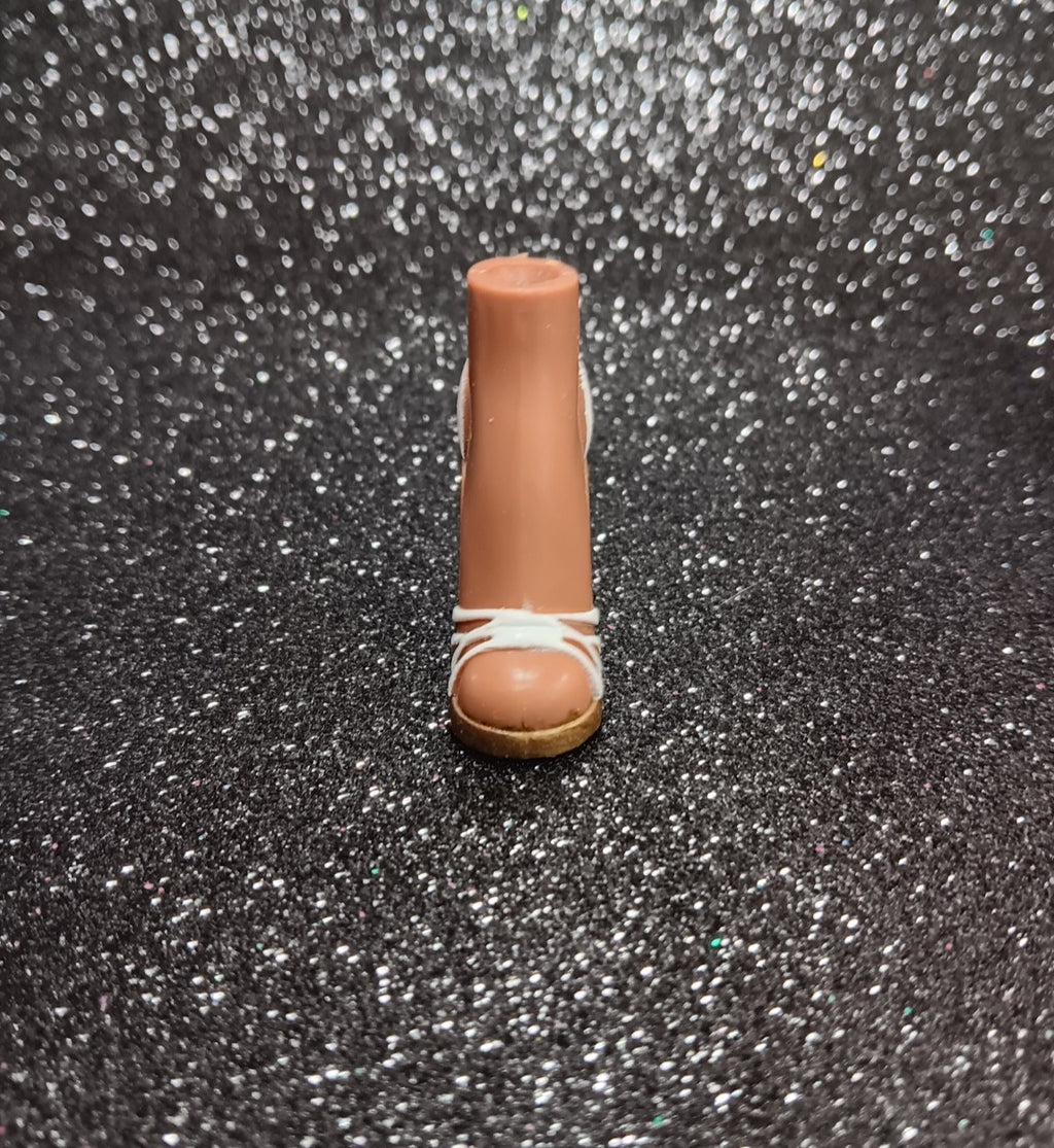 G1 Bratz Strappy White and Gold High Heel