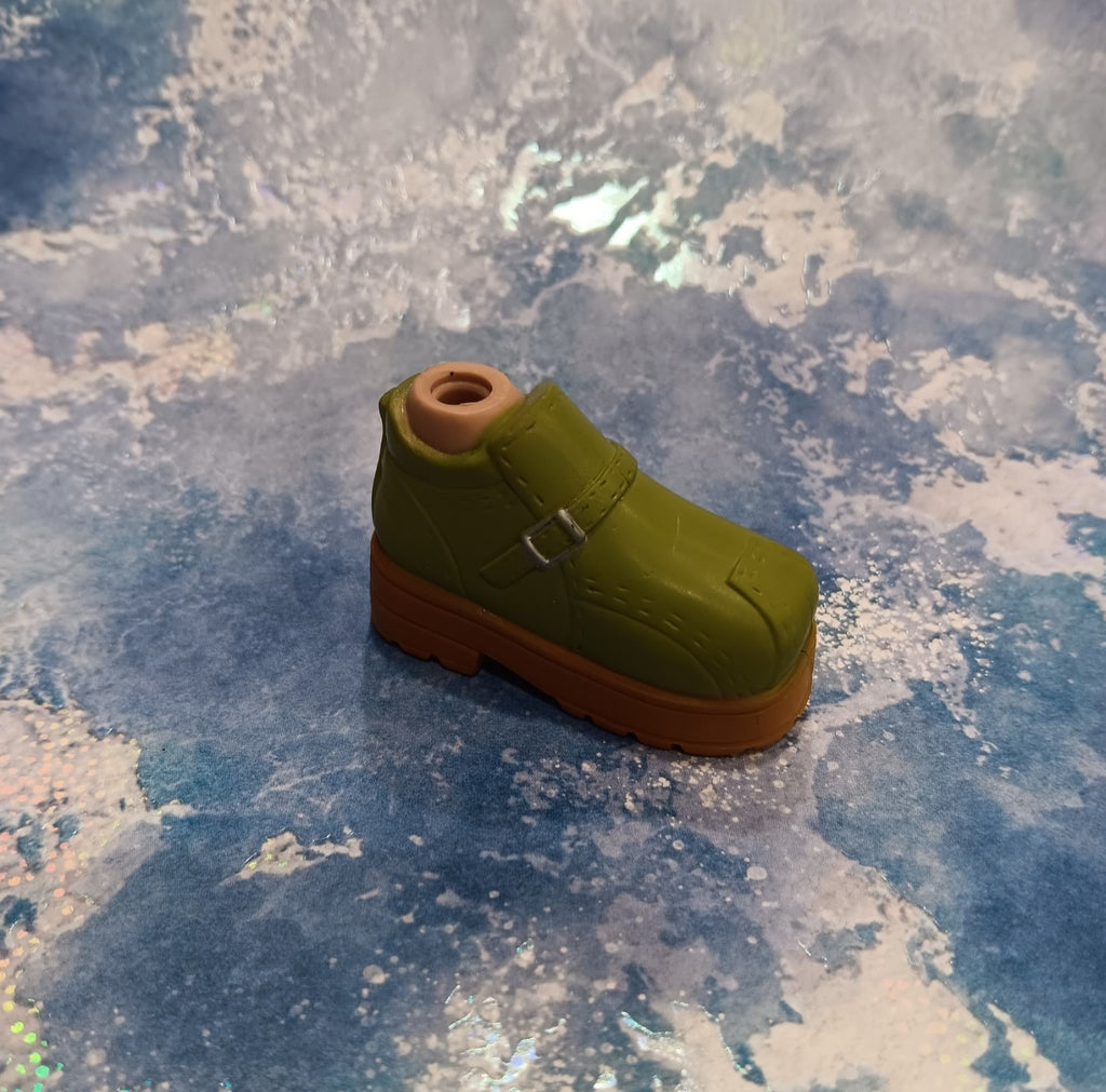 Olive Green Platform shoe for Bratz Boyz "Funk Out" Dylan