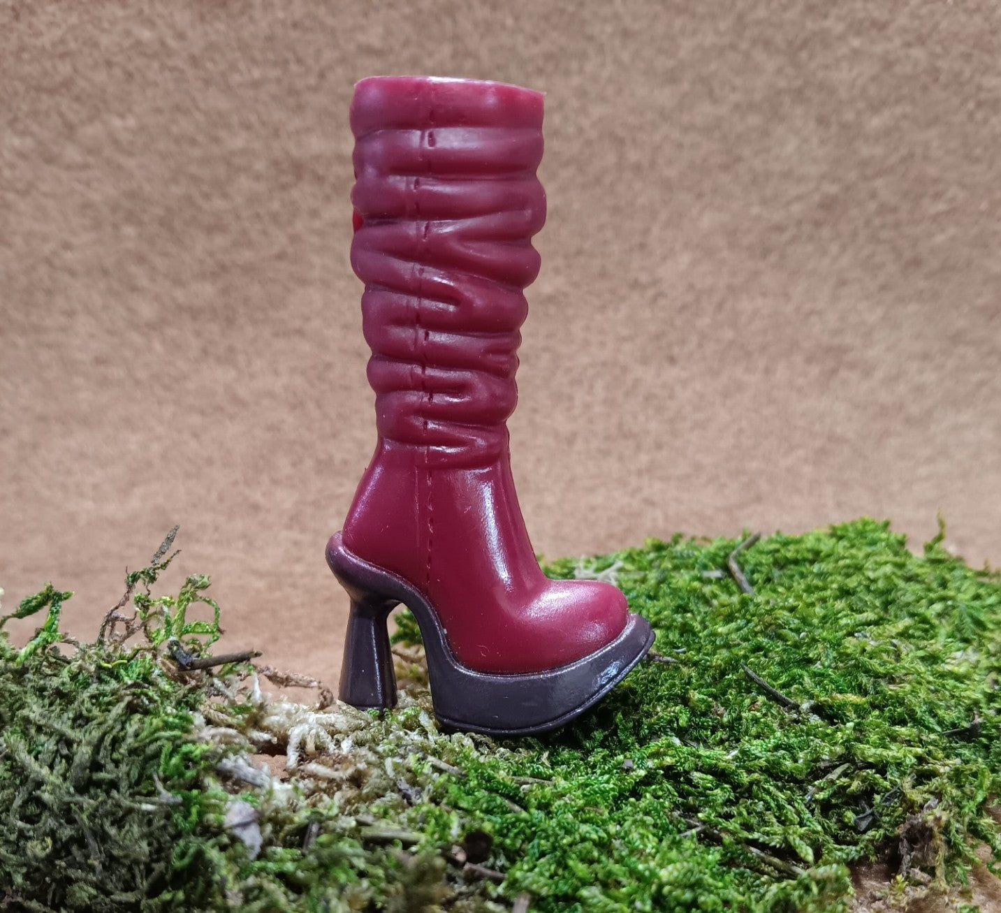 My Scene Barbie Burgundy High Heel Slouchy Platform Boot