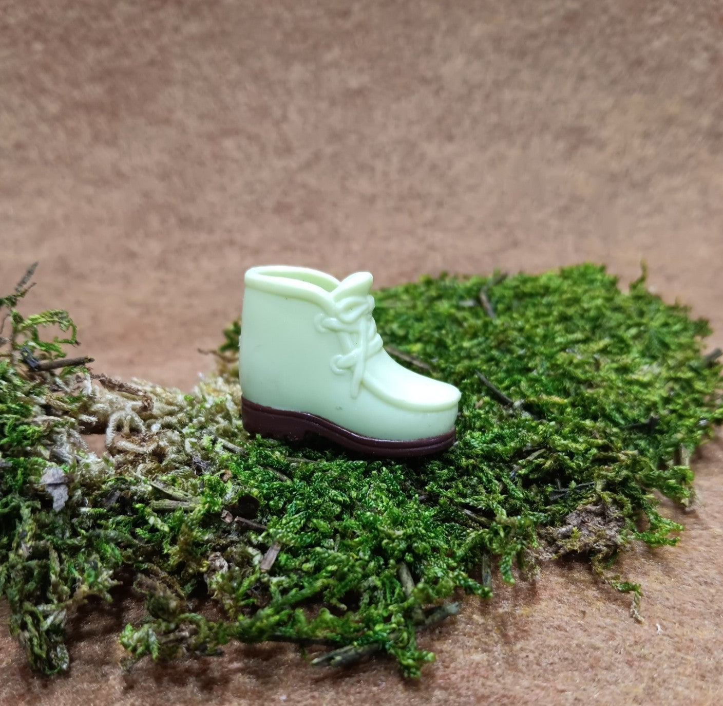 Vintage Generation Girl Barbie Light Green and Brown Hiking Boot
