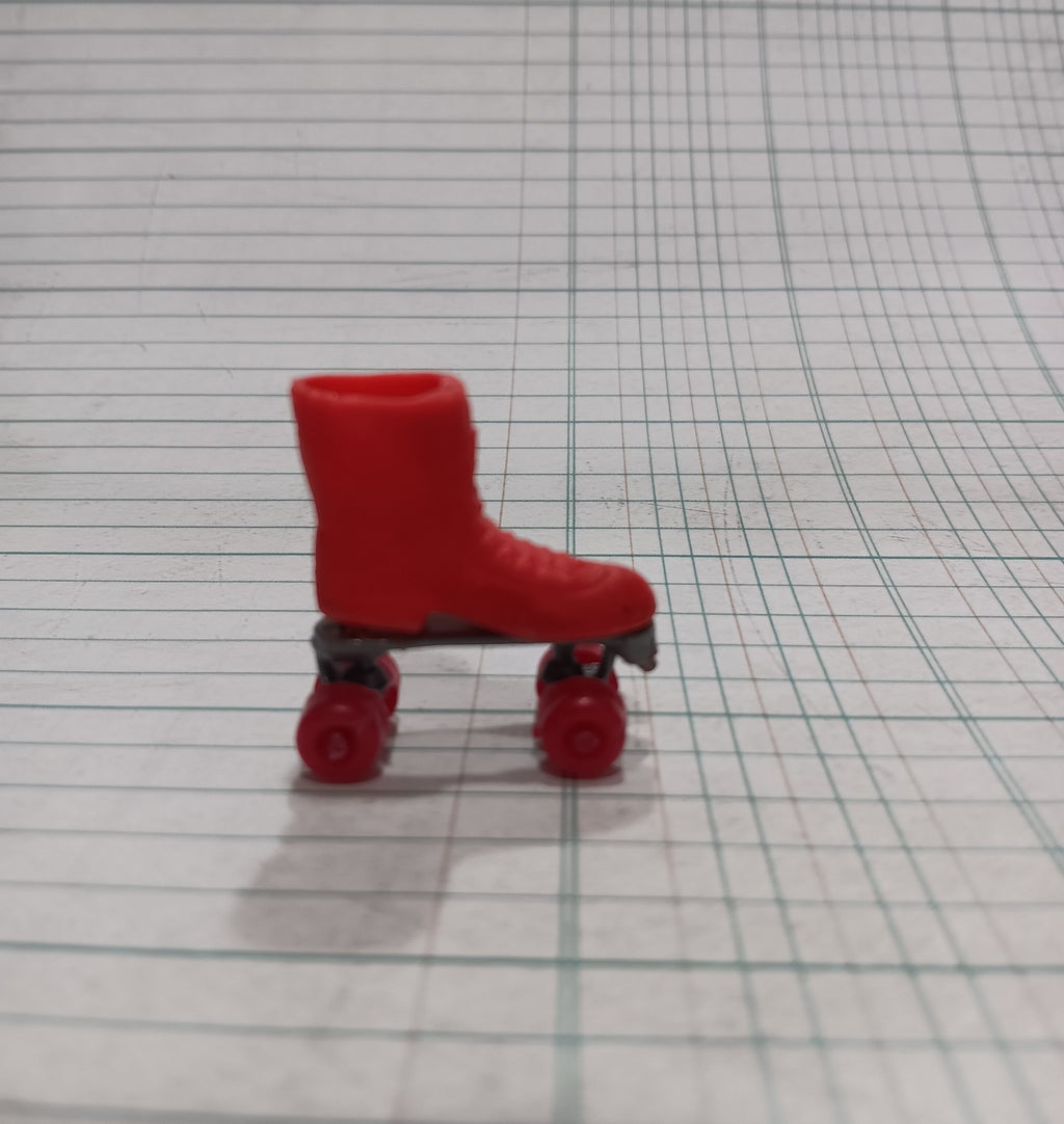 Vintage 1965 Skipper Red and Silver Roller Skate from "Skipper on Wheels" Fun Pack #1032