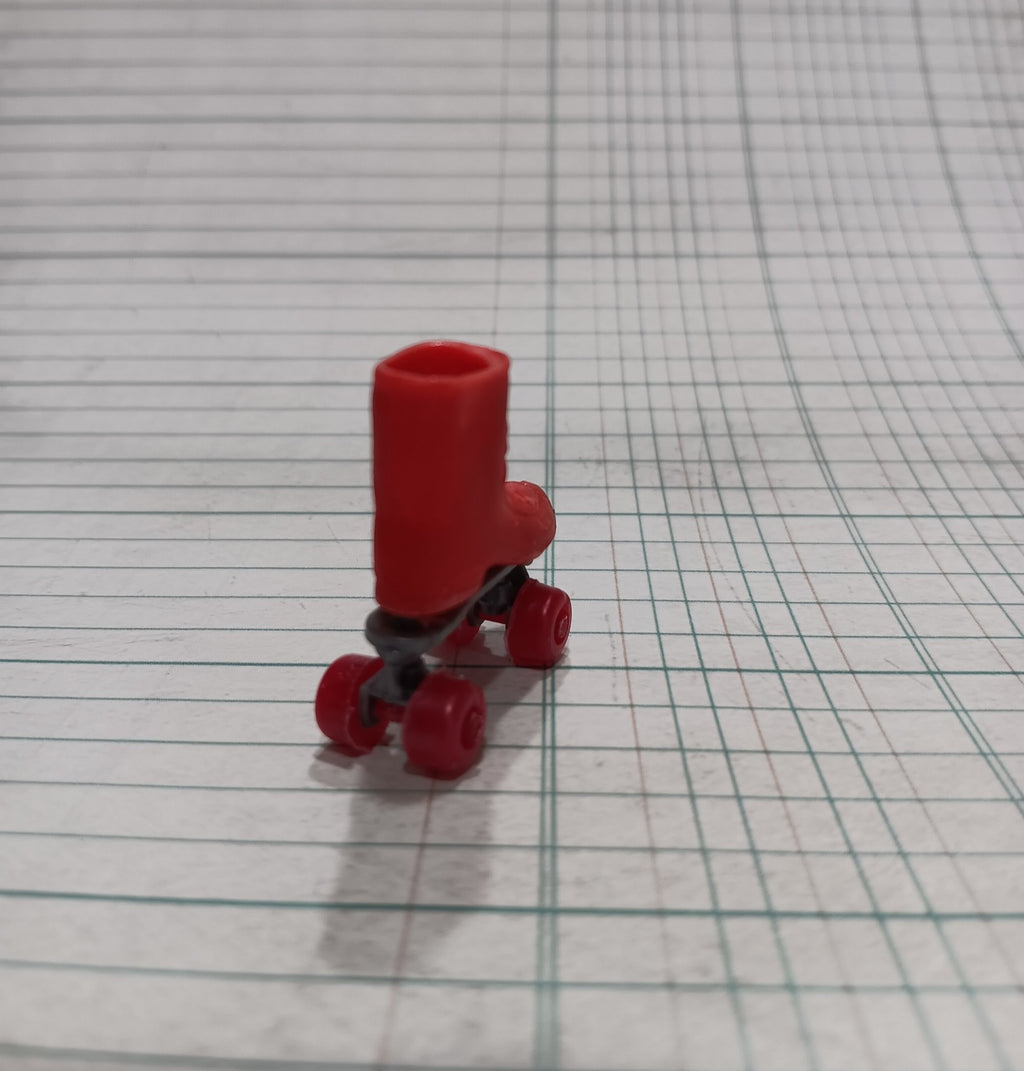 Vintage 1965 Skipper Red and Silver Roller Skate from "Skipper on Wheels" Fun Pack #1032
