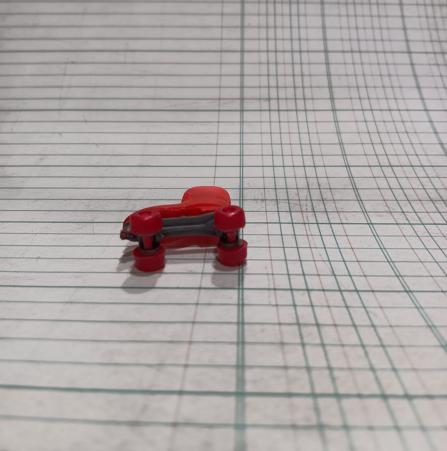 Vintage 1965 Skipper Red and Silver Roller Skate from "Skipper on Wheels" Fun Pack #1032