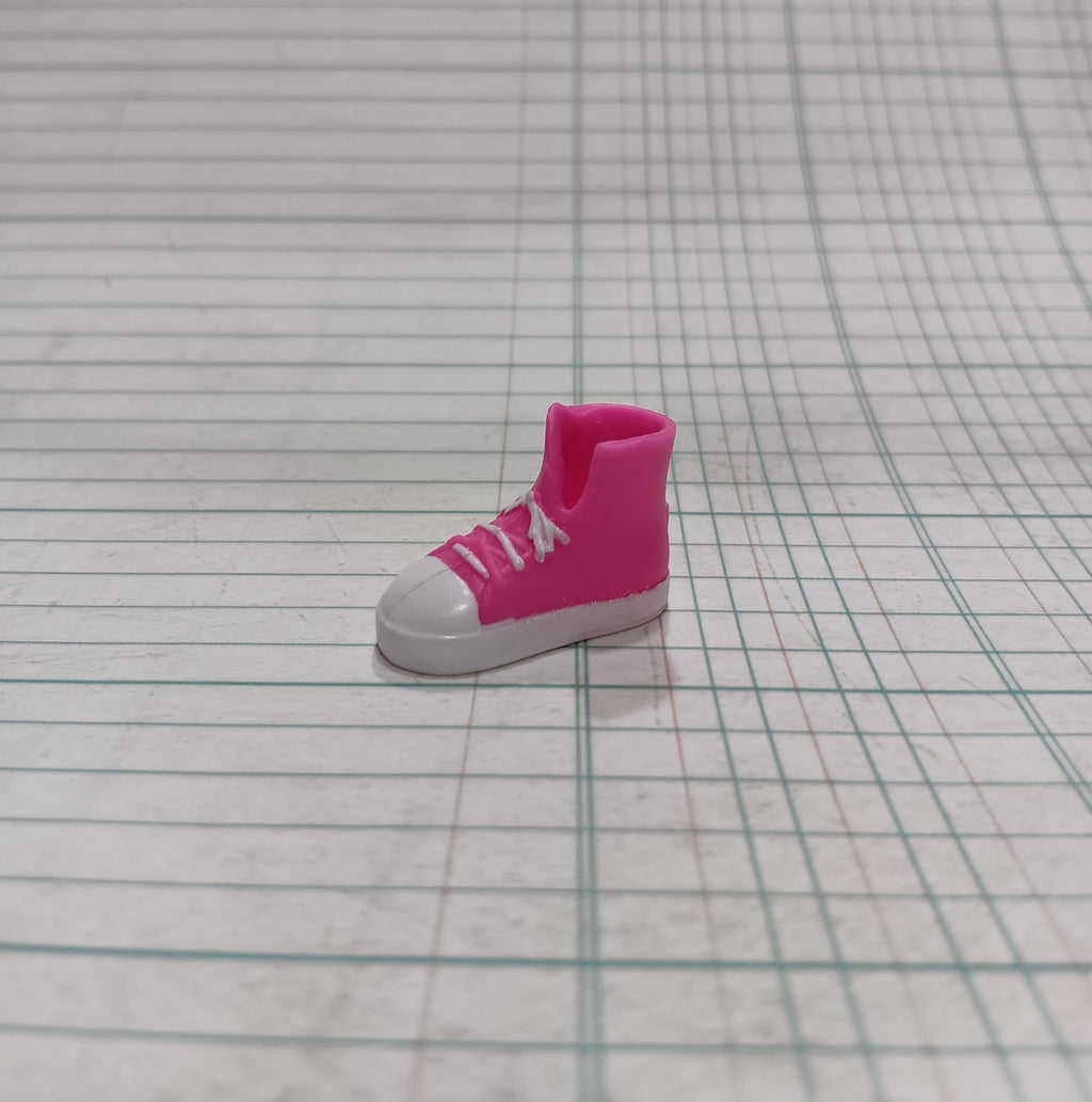 Jojo Siwa Nickelodeon "Hold the Drama" Doll's Pink Lace up Hi-Top