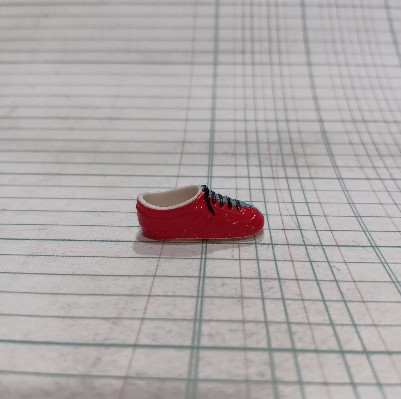 Bowling Champ Barbie - Turquoise and Red Bowling Shoe