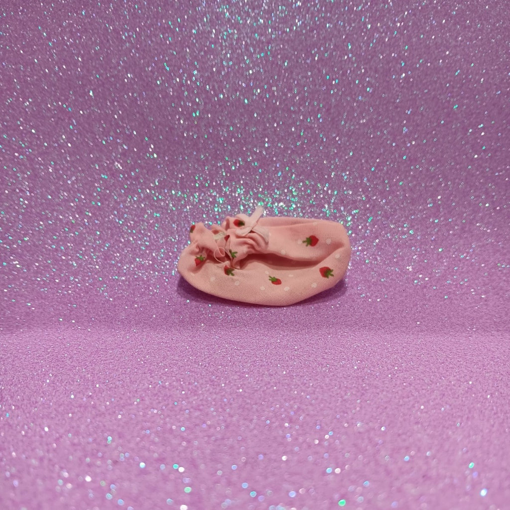 Vintage Strawberry Shortcake Baby Blow Kiss Bootie c. 1982 Kenner