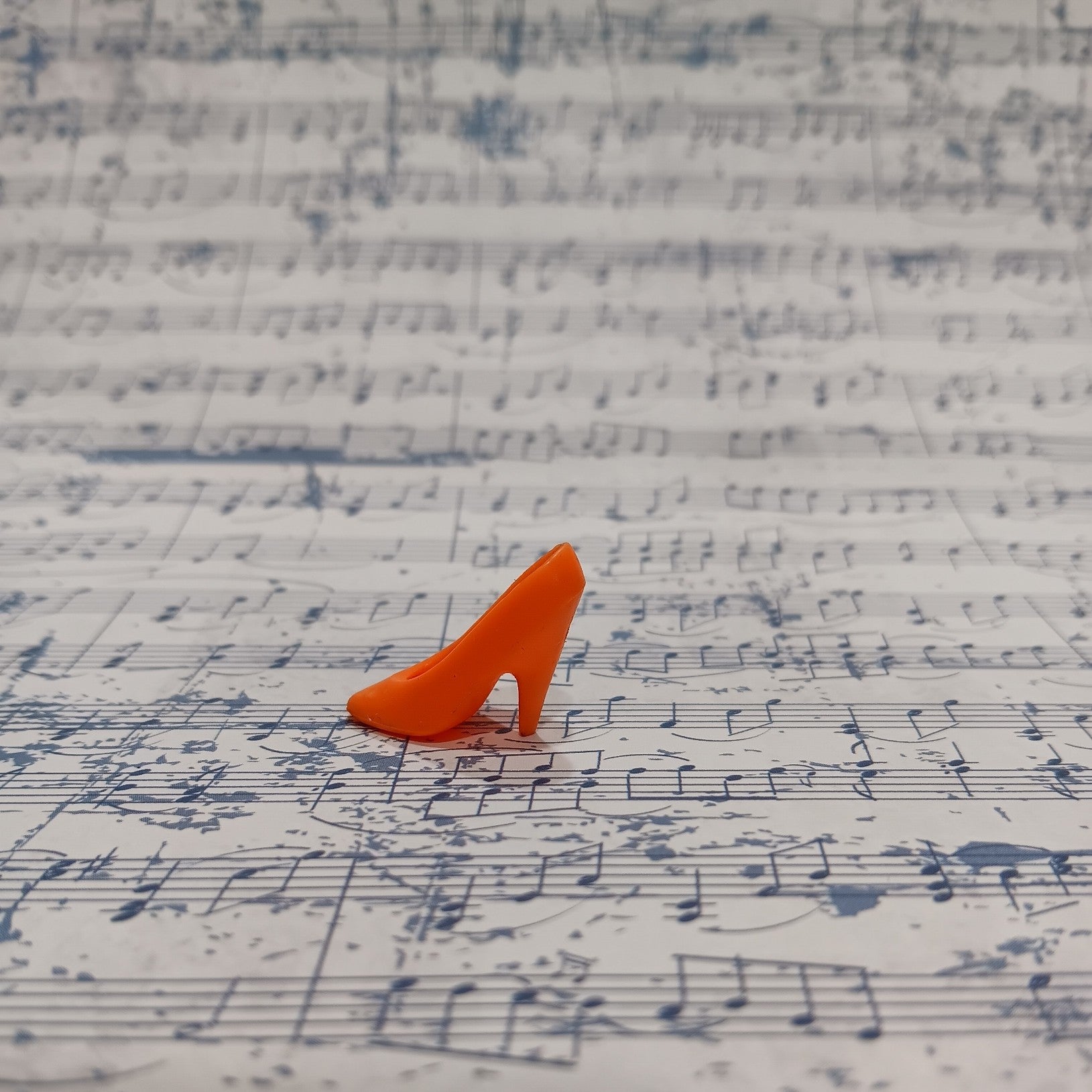 Vintage Barbie Classic Orange Pump