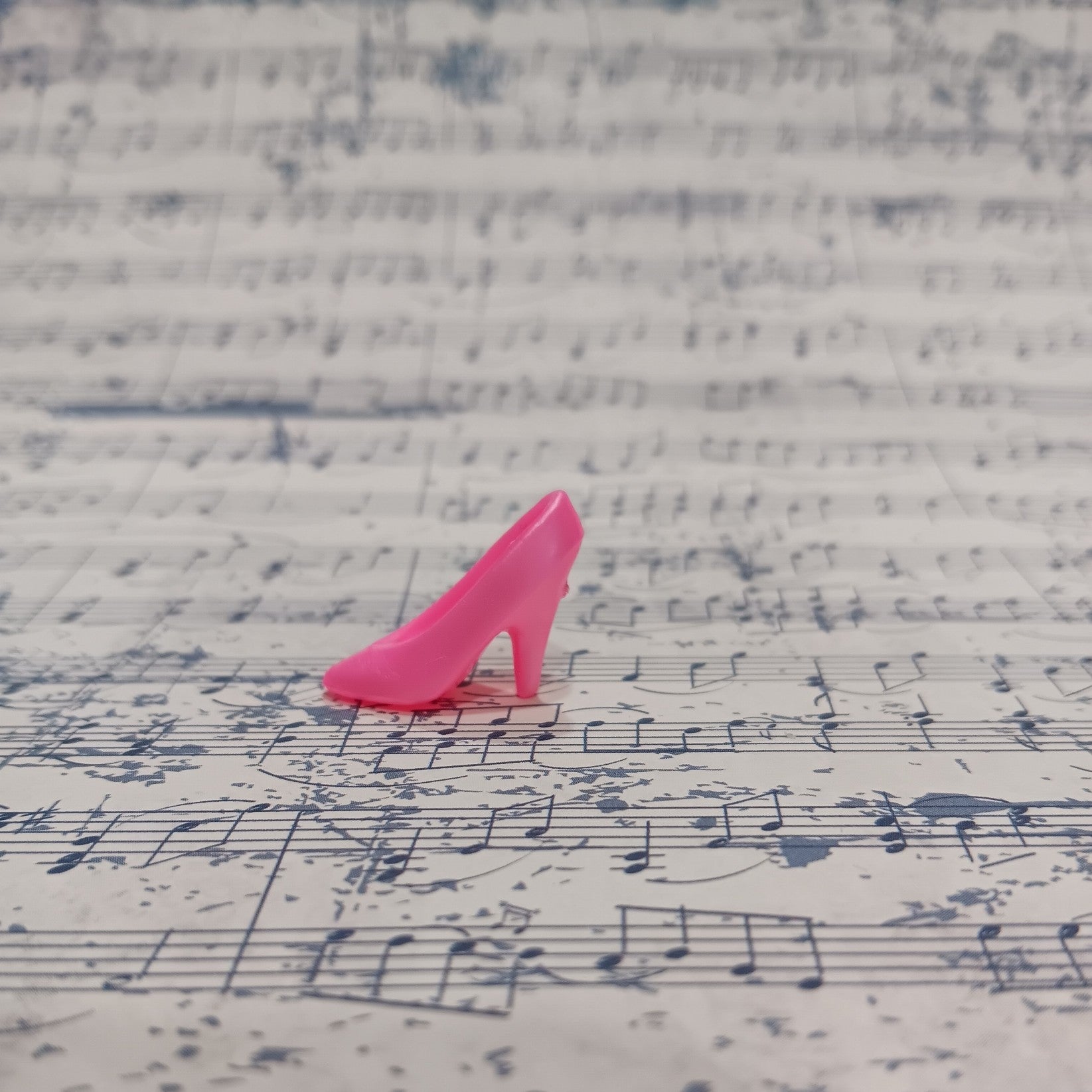 Vintage Barbie Pearlescent Pink Pump