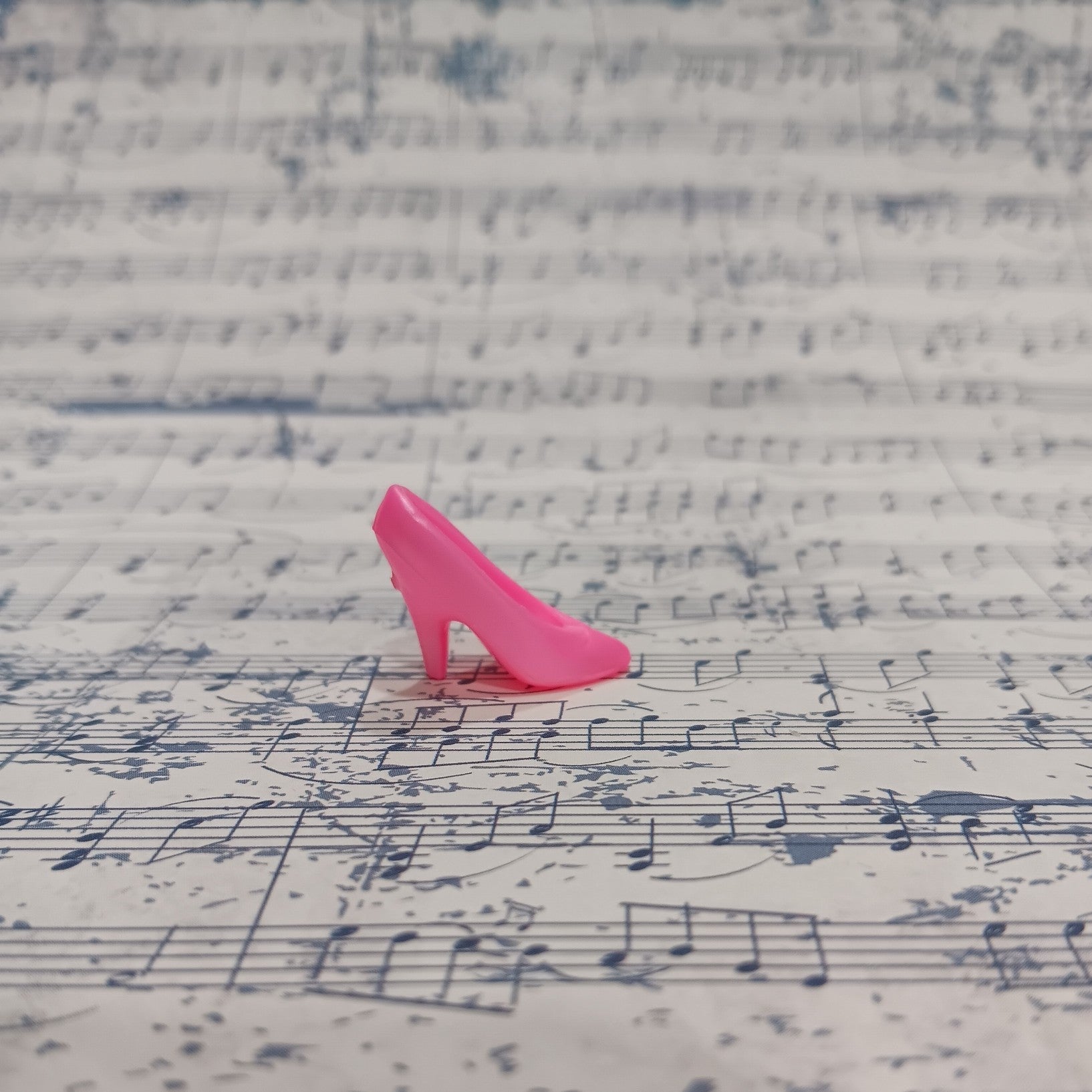 Vintage Barbie Pearlescent Pink Pump