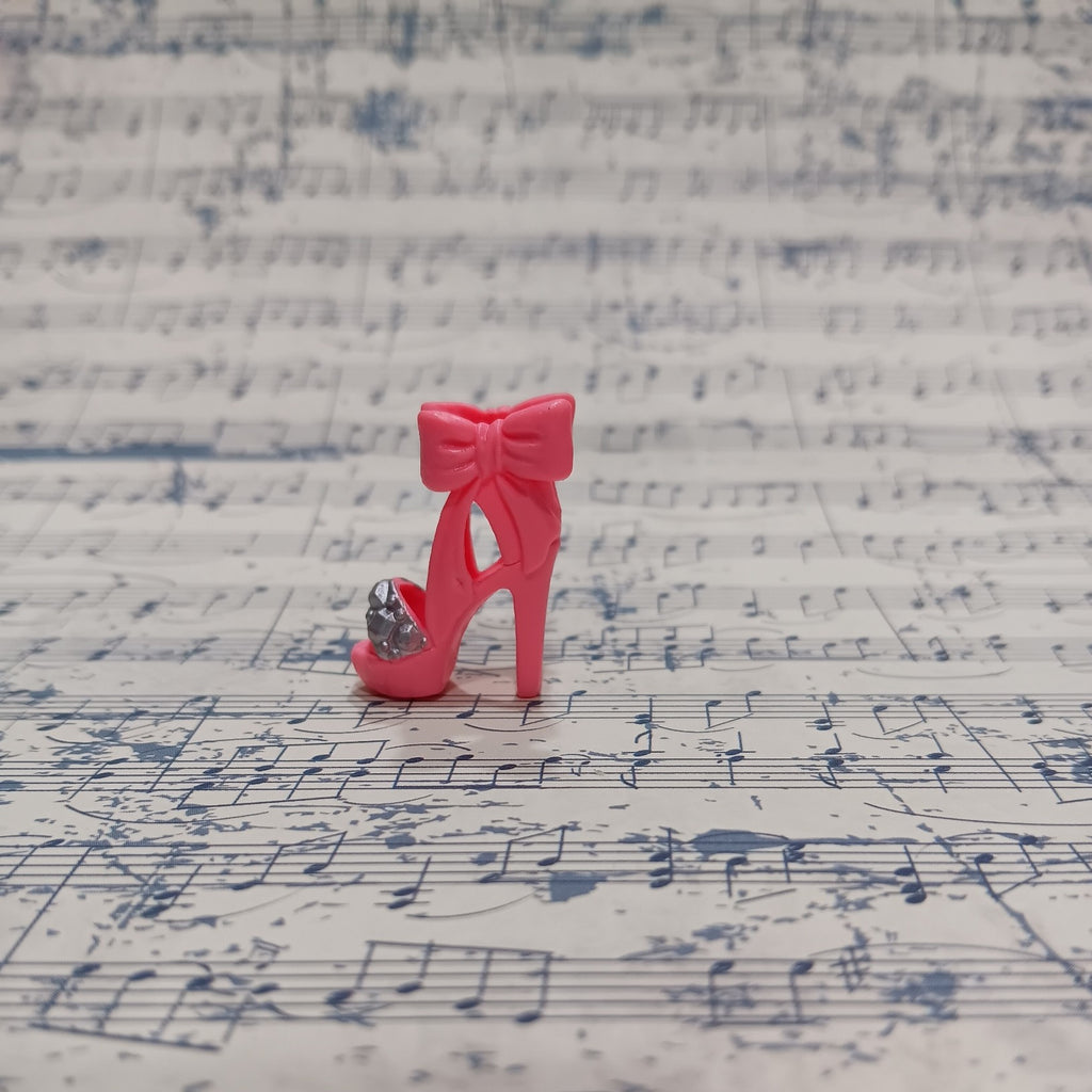 Fashionistas Swappin' Styles Sweetie Doll Pink Heel With Ankle Bow