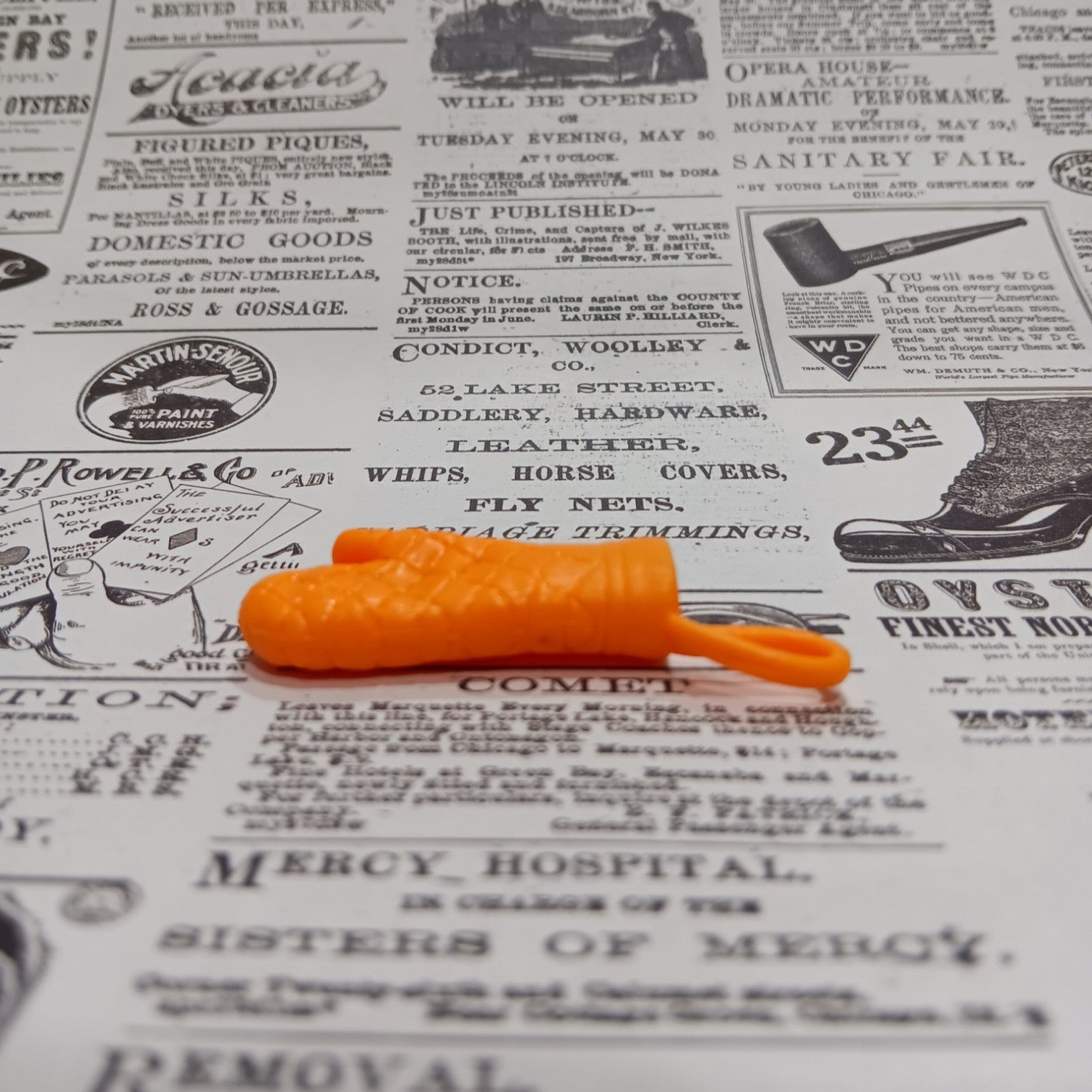 Barbie Orange Rubber Oven Mitt
