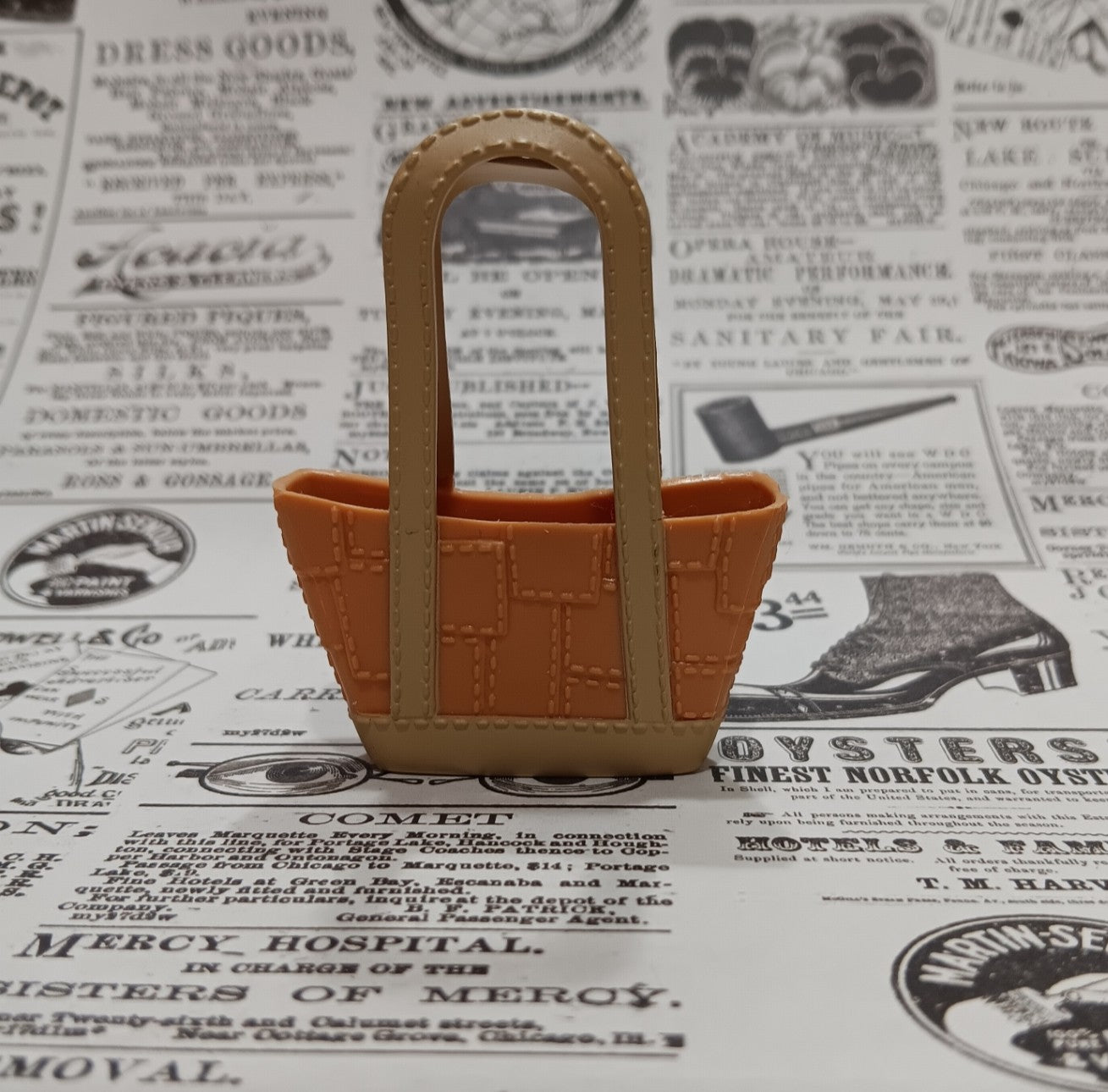 My Scene Barbie doll light brown Patchwork Purse
