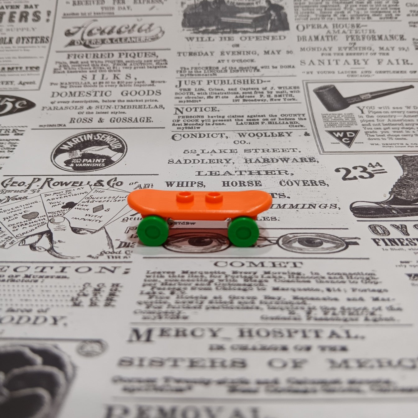 LEGO Minifigure Orange Skateboard with Green Wheels