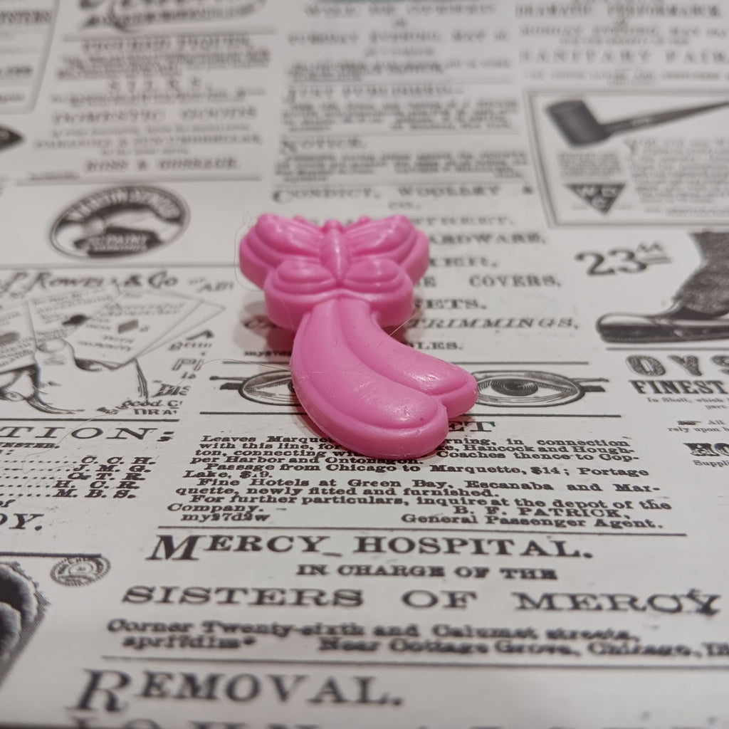Vintage My Little Pony Sweetheart Sister Frilly Flower's Pink Butterfly Brush