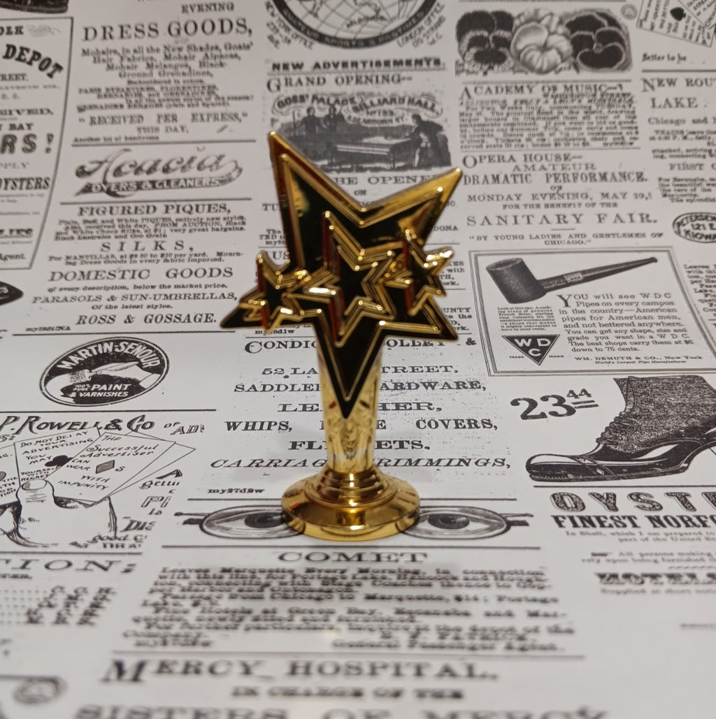 Vintage Bratz Play Sportz Gold Star Trophy