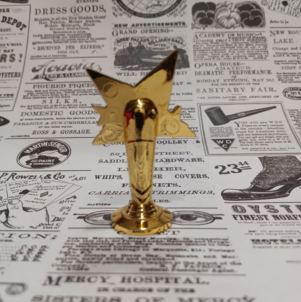 Vintage Bratz Play Sportz Gold Star Trophy
