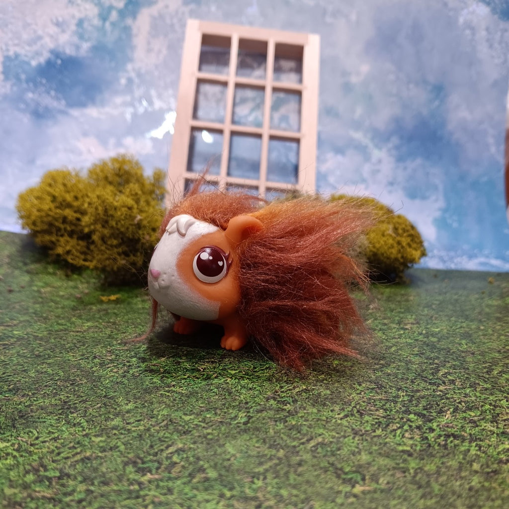 Auburn baby Guinea Pig for Little Live Pets Mama Surprise (Copy)