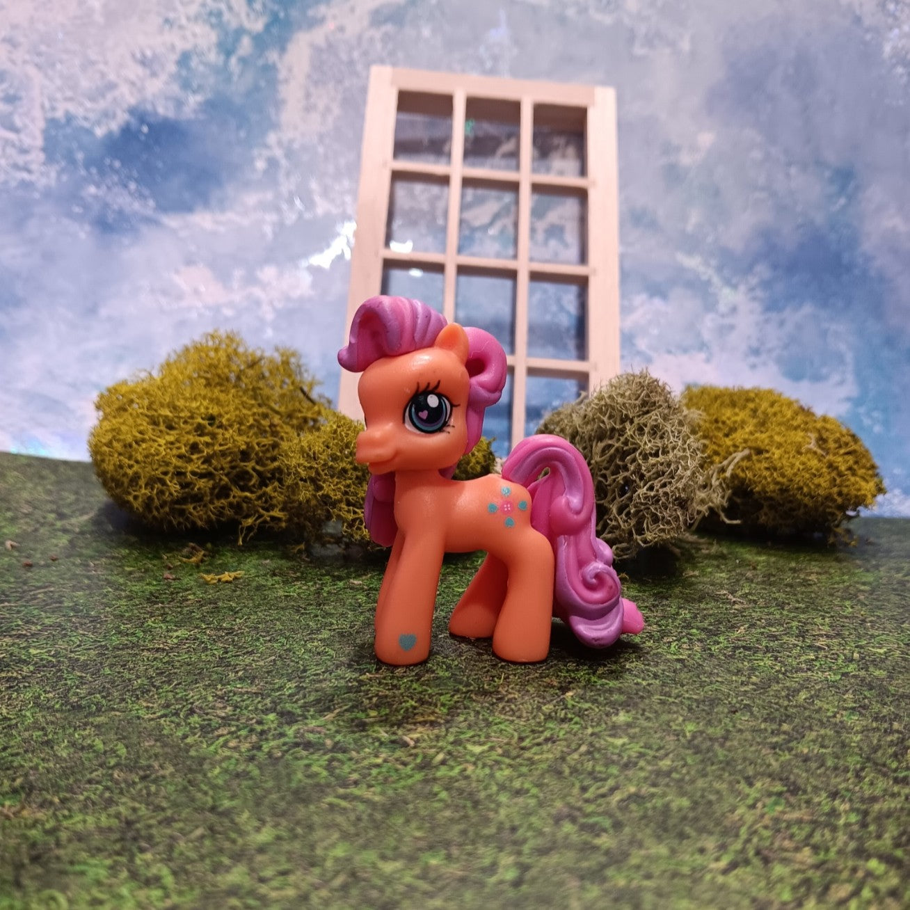G3 My Little Pony Ponyville Sparkleworks figure