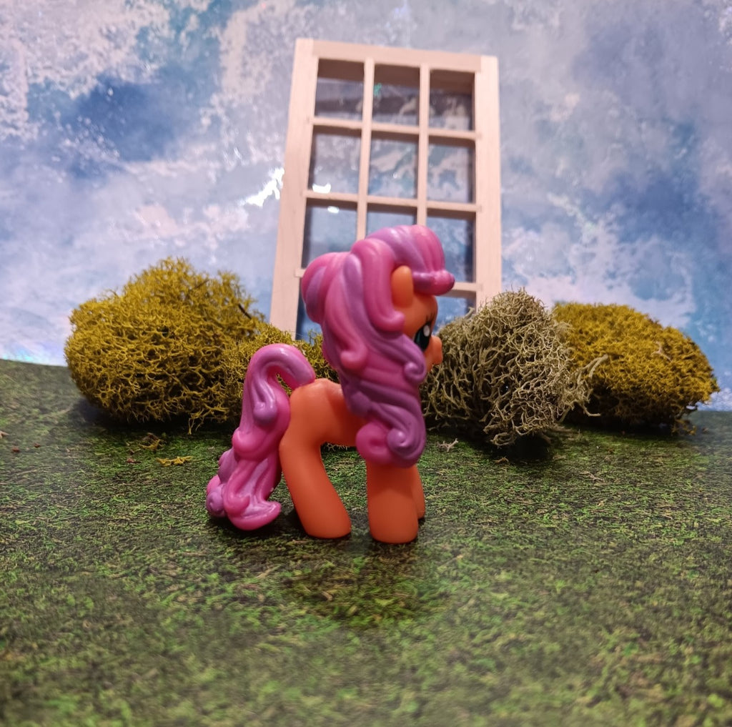 G3 My Little Pony Ponyville Sparkleworks figure