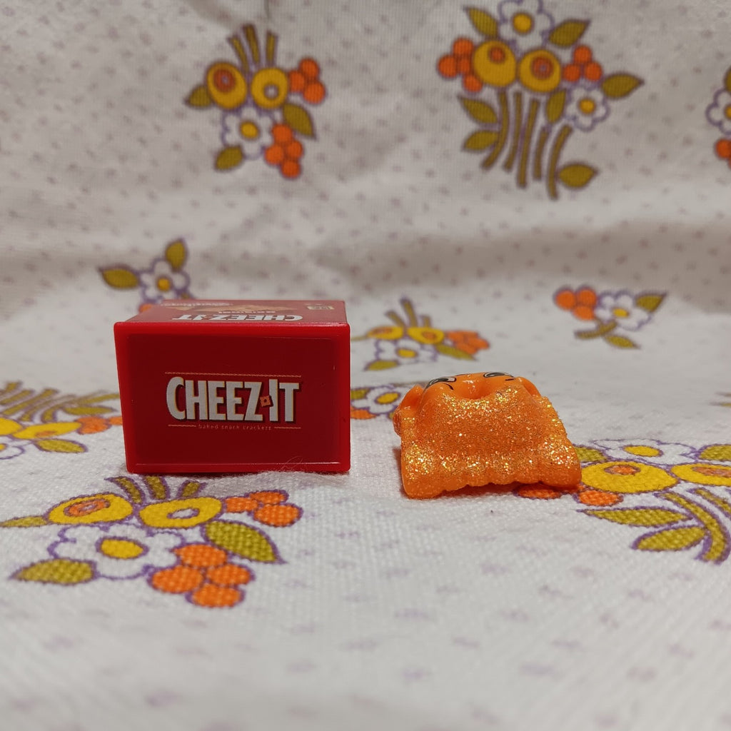 Shopkins Real Littles Season 12 Glittery Cheez-It