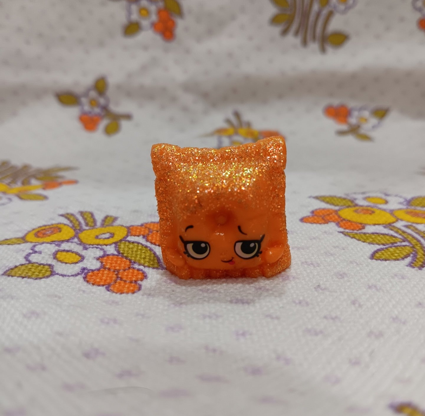 Shopkins Real Littles Season 12 Glittery Cheez-It
