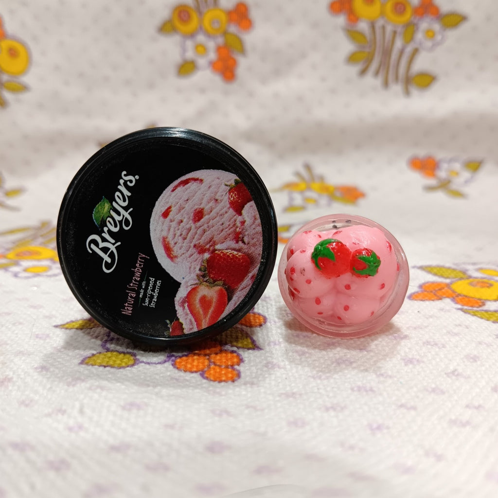 Shopkins Real Littles Berry Breyers Strawberry Ice Cream Tub