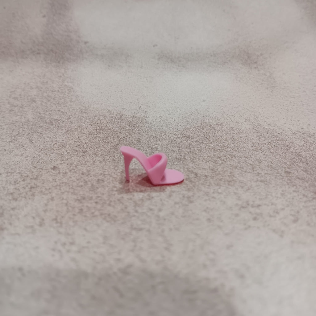 Vintage 1960's Barbie Rose Pink open toe heel