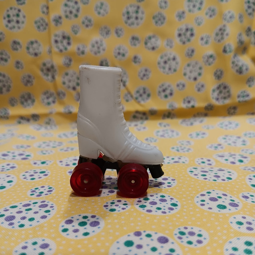 Superstar Era Barbie Rollerskate