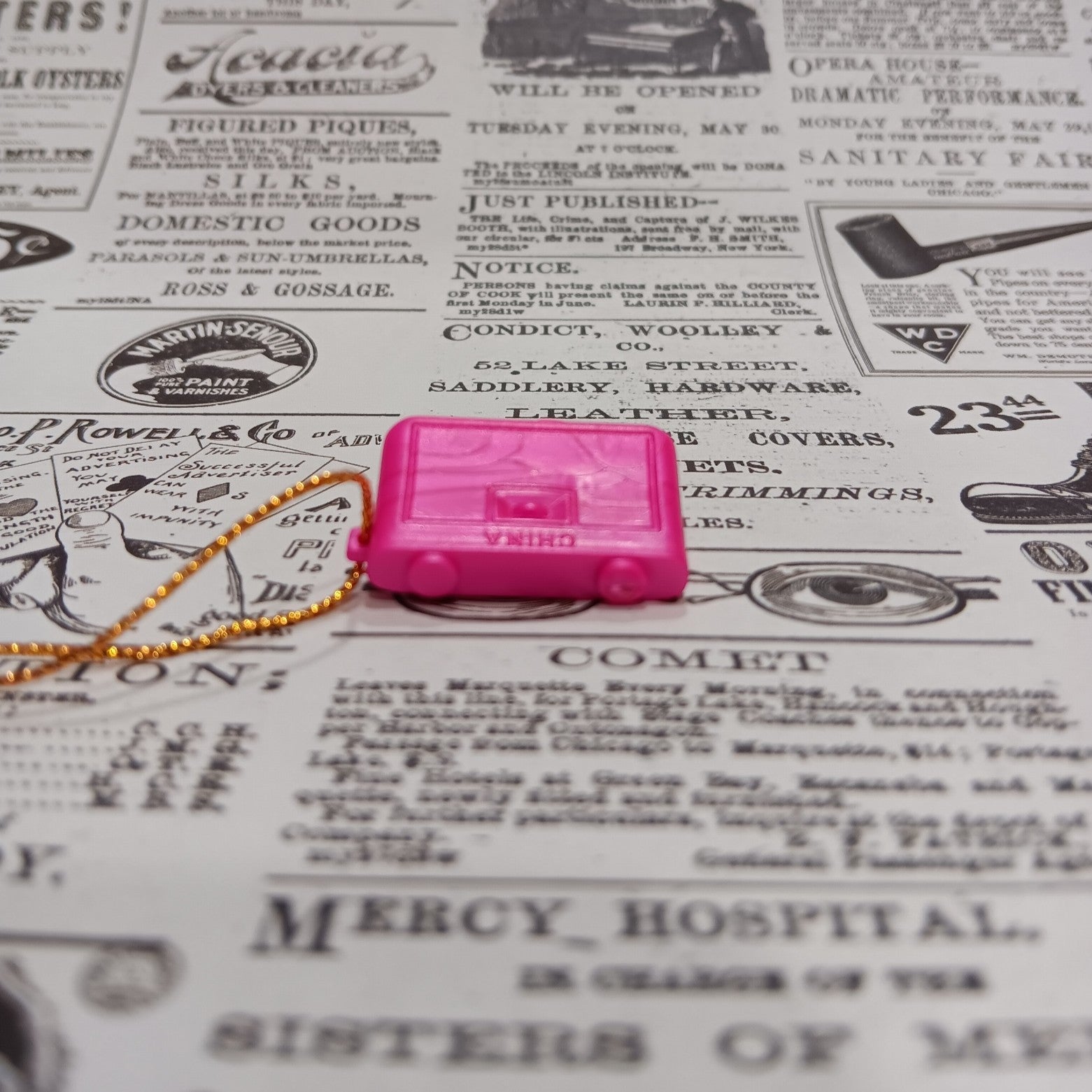 Vintage 1990's Barbie Handheld Camera