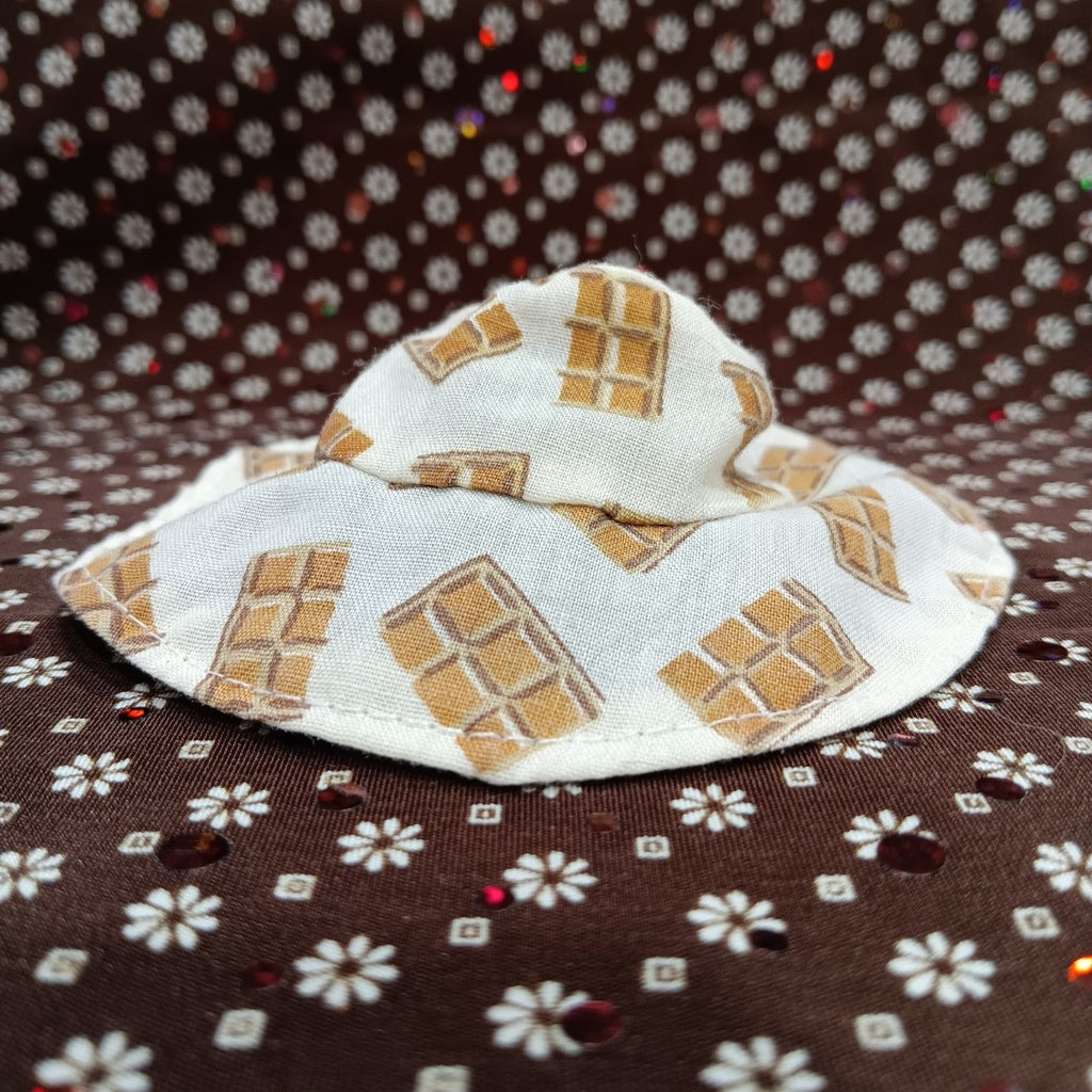 Strawberry Shortcake Clone Milk Chocolate's Hat