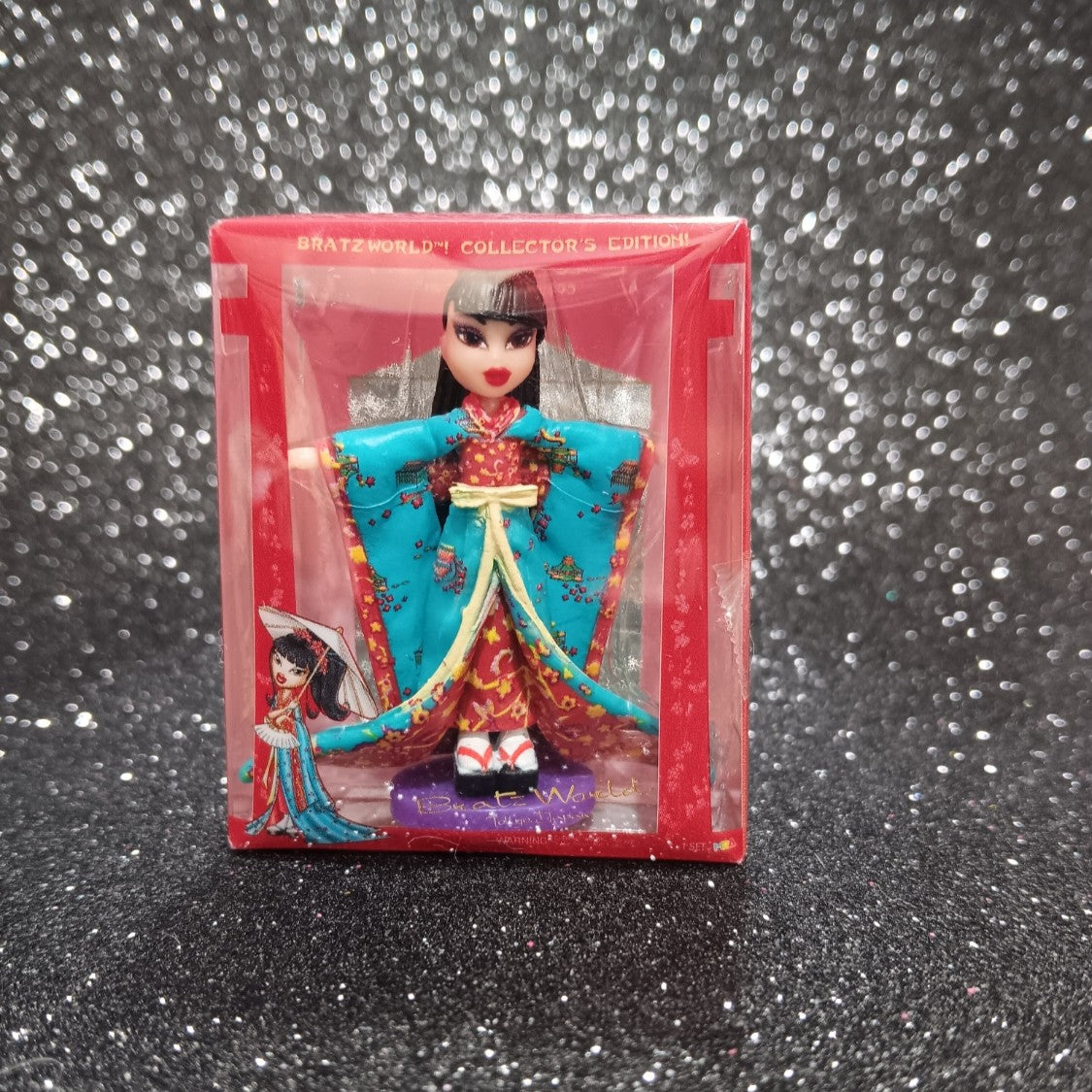 Bratz World Series 1 Collector's Edition Miniature Tokyo Kumi doll