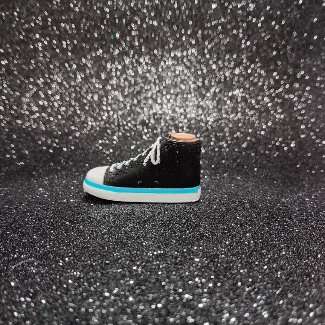 Bratz Play Sportz Sasha's Converse Style Black Sneaker