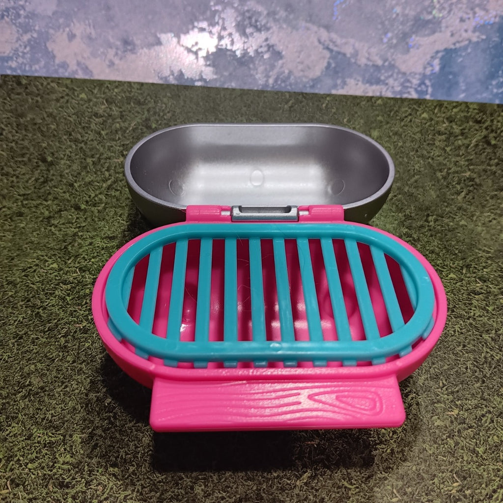 LOL Surprise OMG Fashion Doll Grillmatic BBQ Grill