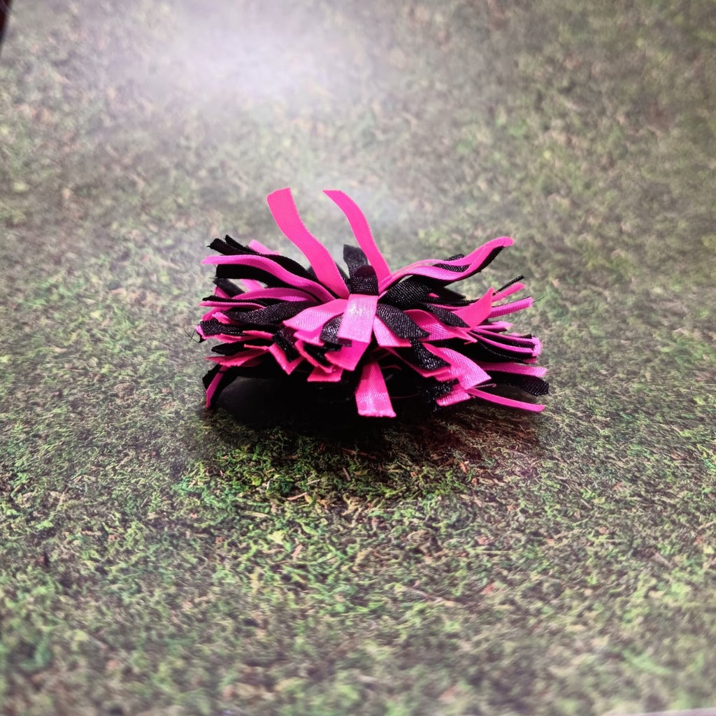 Skipper's Black and Pink Pom Pom