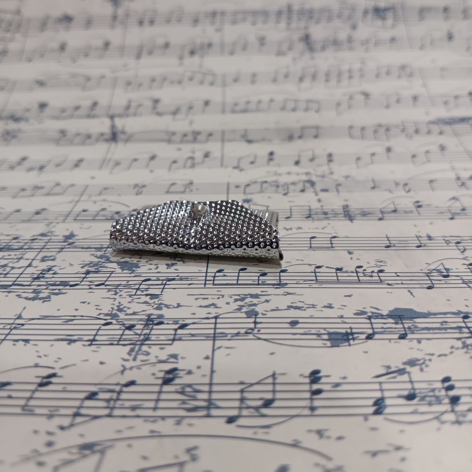 Vintage 1960's Barbie Silver Dimpled Clutch