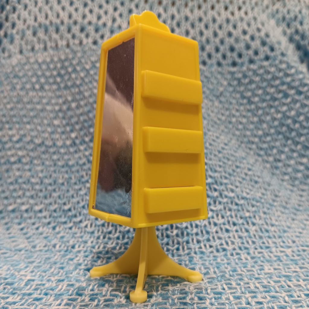 Polly Pocket Shopping Center Sunglass Display Rack