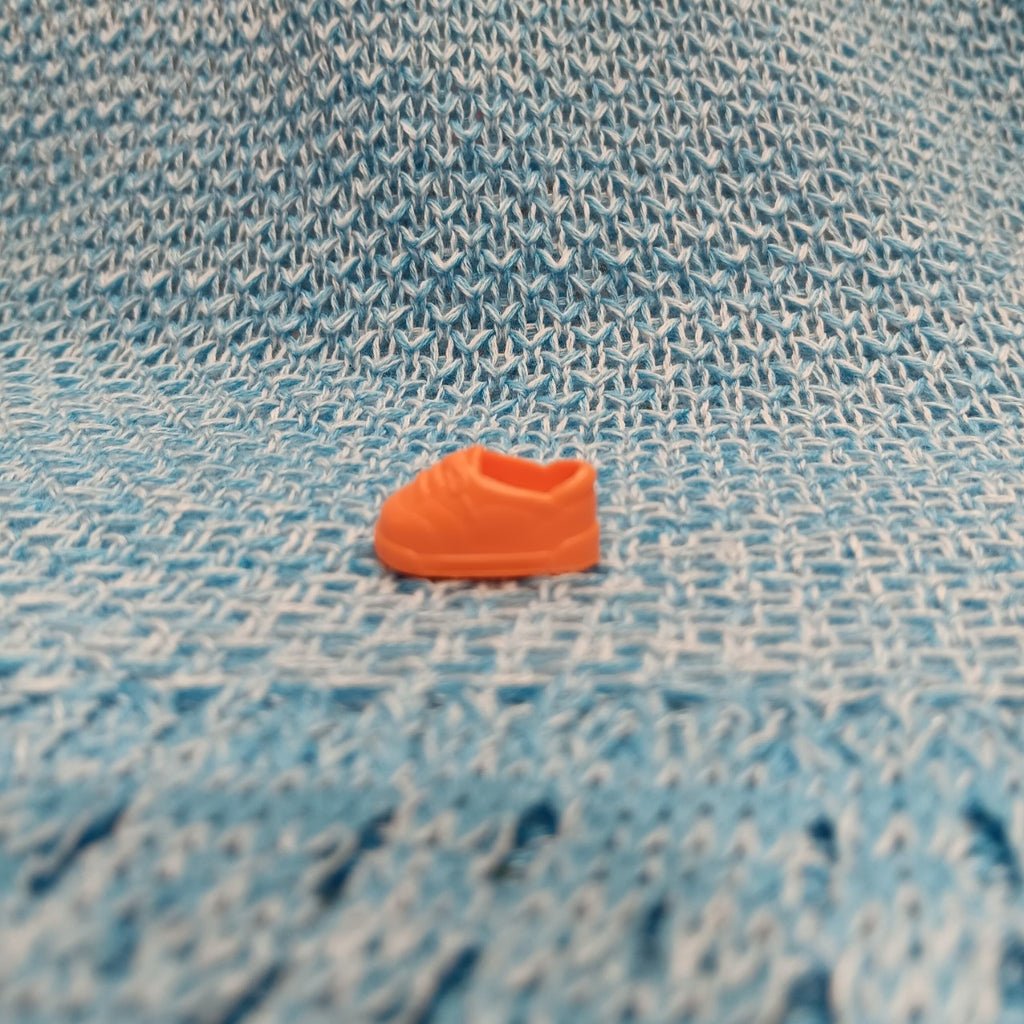 Barbie Team Stacie Lemonade Stand Orange Sneaker