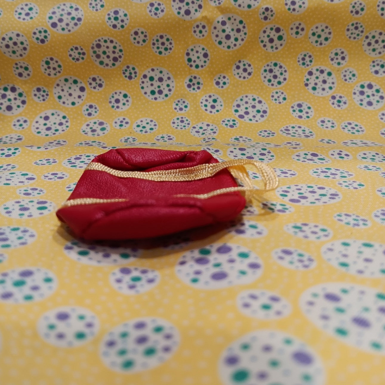 Vintage 1980's Barbie Fashion Duffle Bag