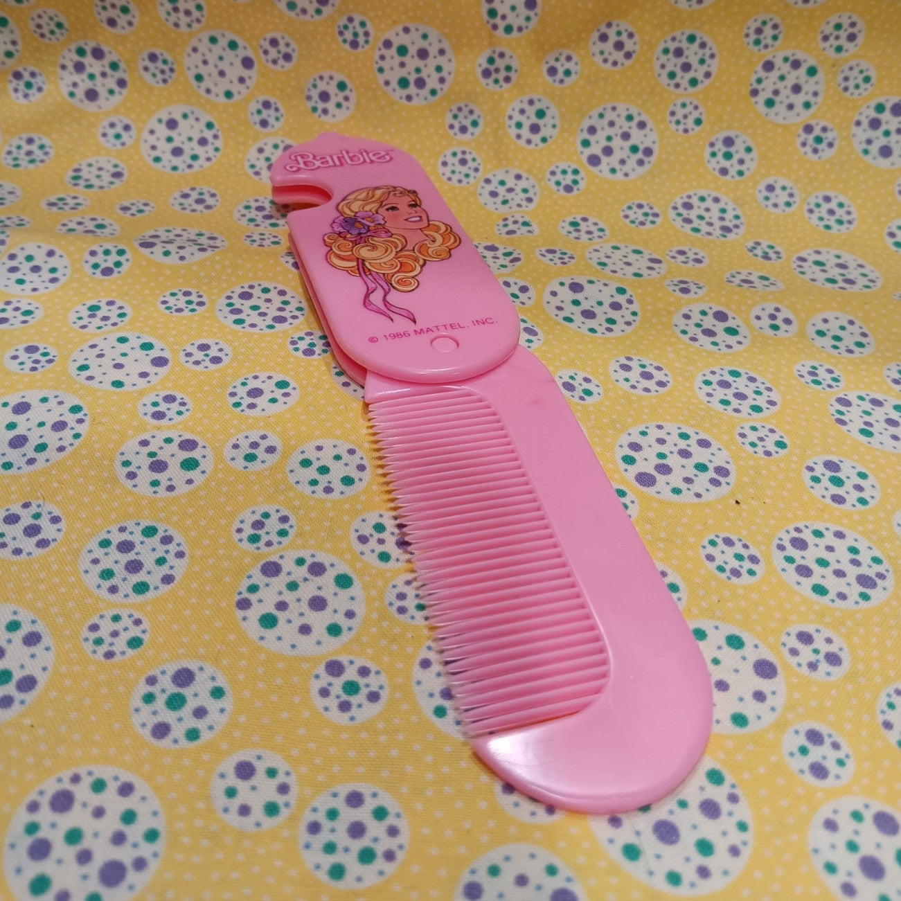 Vintage Superstar Barbie Era Folding Comb