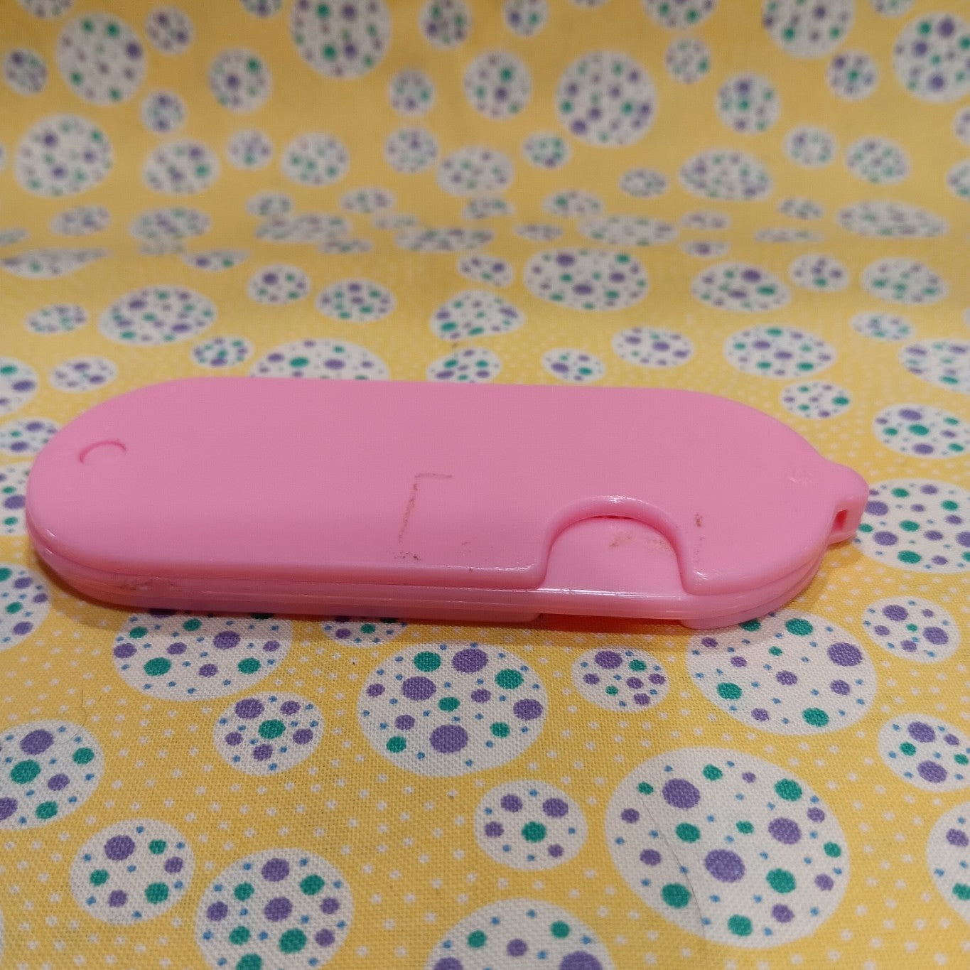 Vintage Superstar Barbie Era Folding Comb