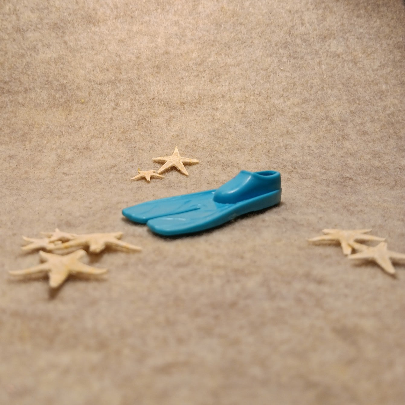 Barbie Dreamtopia Wave Runner Blue Flipper