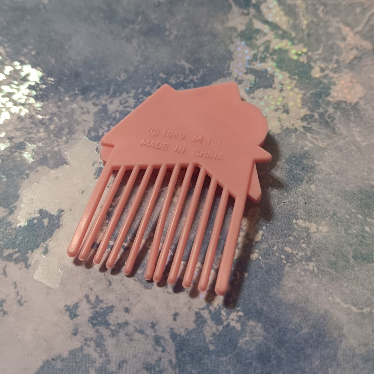 Vintage 1989 Kidgetts Micro Dolls Pink Comb