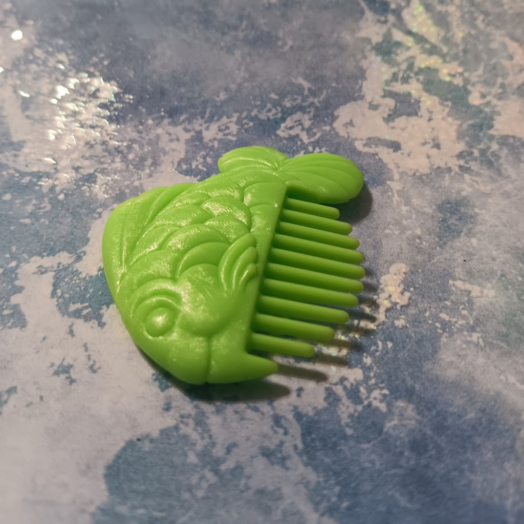 MLP Baby Sea Pony Lime Green Fish Shaped Comb